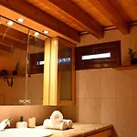 The Three Story Old Town House Tatil Evi *