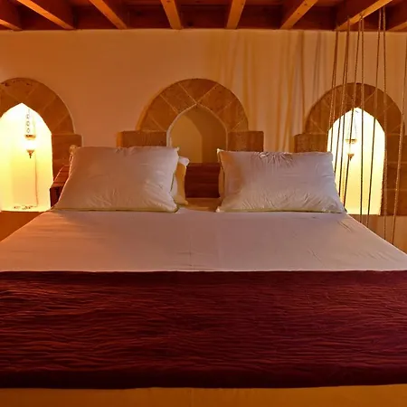 بيت للعطل The Three Story Old Town House